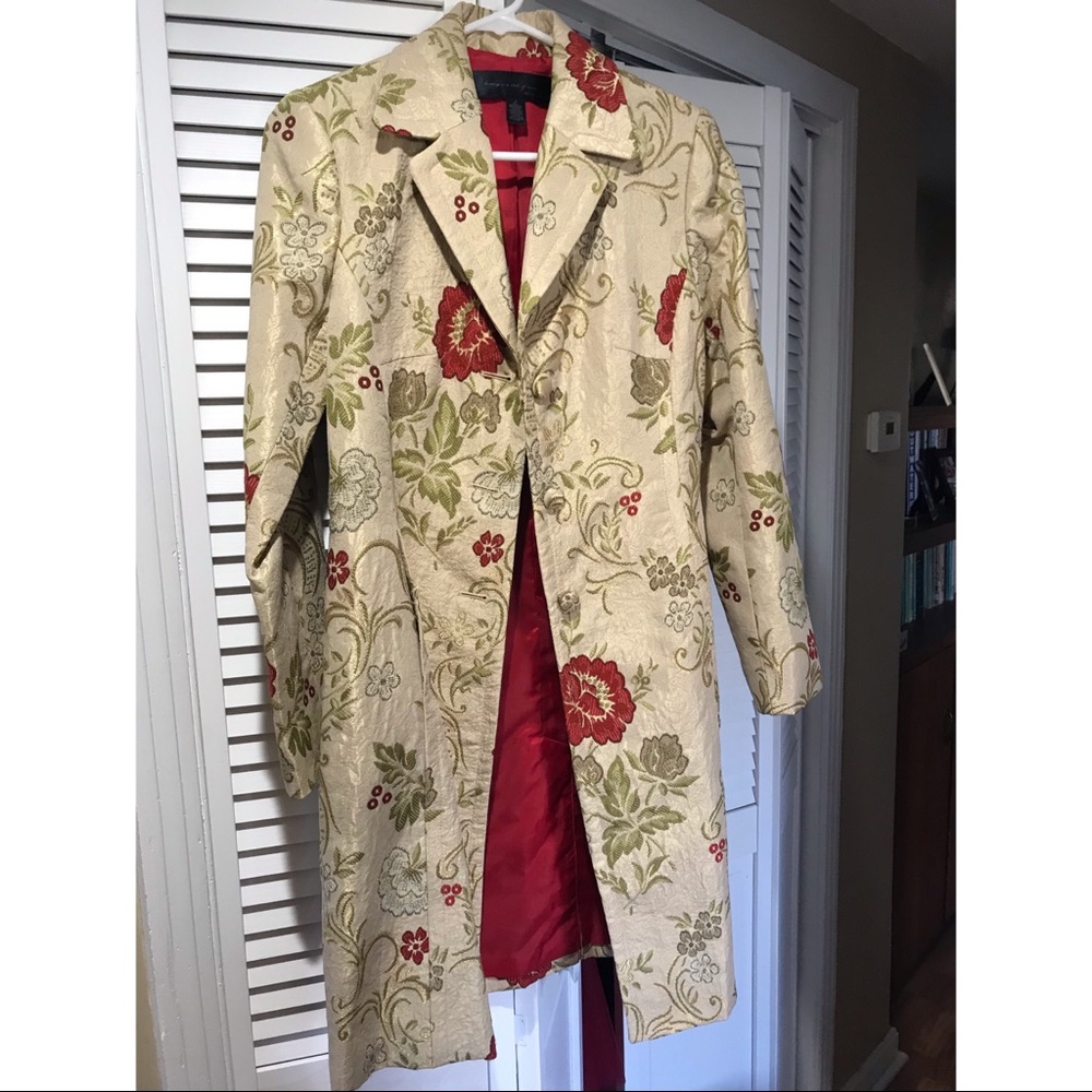 Long fitted jacket